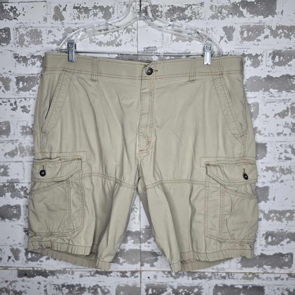 Lee Cargo Shorts Mens 40 Beige Extreme Motion Performance Series 10" Inseam Hike
